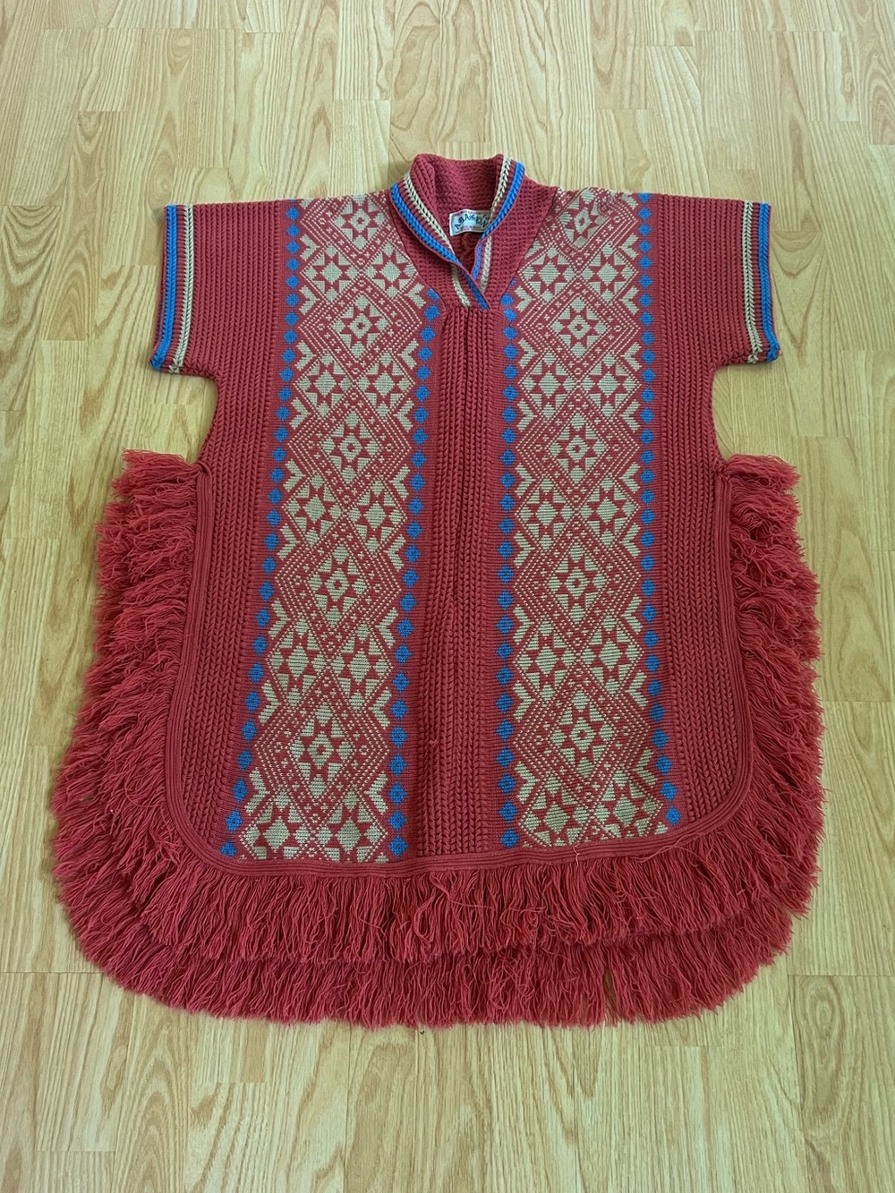VINTAGE MEXICAN KNIT PONCHO CAFTAN SMALL MEDIUM